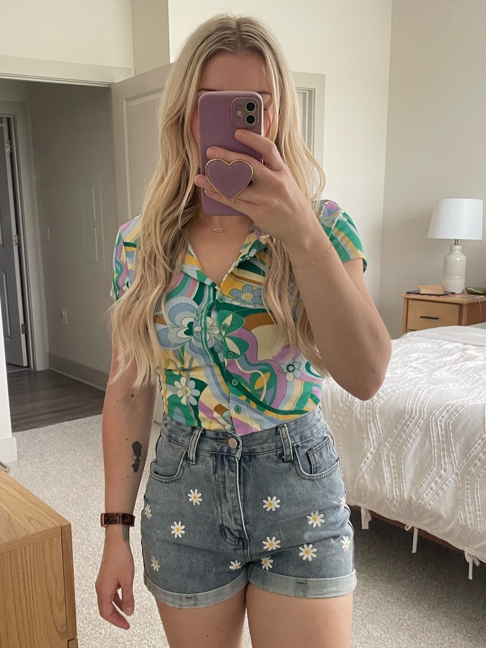 Flower jean shorts size s